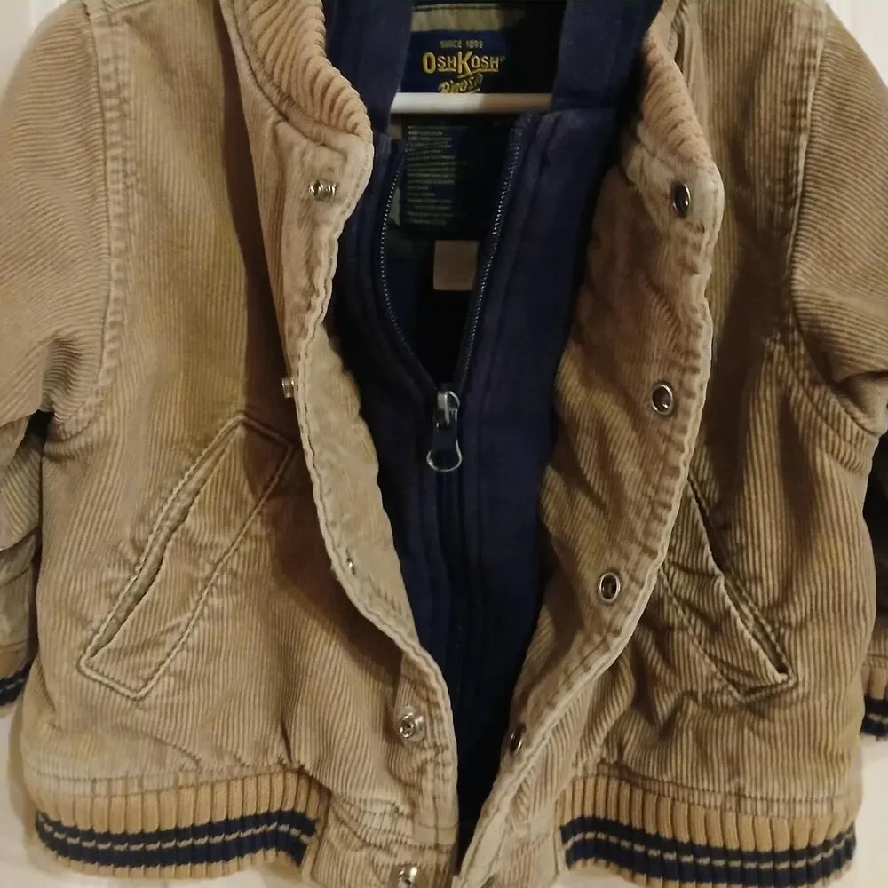 OshKosh tan corduroy bomber jacket zipper snaps navy hood patch 2T classic basic